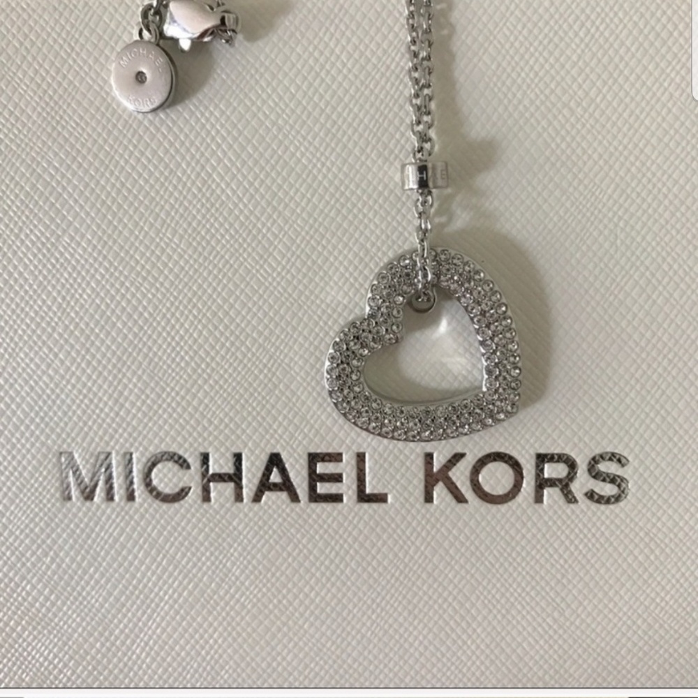 NWT authentic MK silver tone heart pendant - Picture 2 of 5